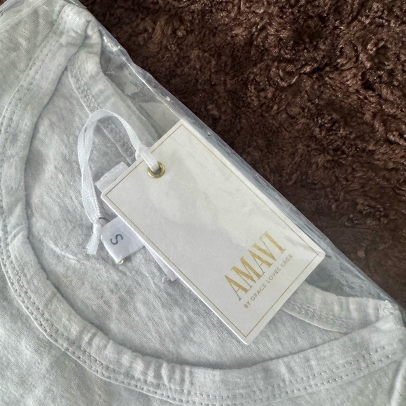 NWT Grace Loves Lace The Perfect Everyday Tee, Grey S - Picture 2 of 3